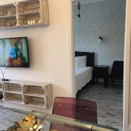 Apartament Garnizon Iii *