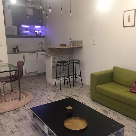 Apartament Garnizon Iii *